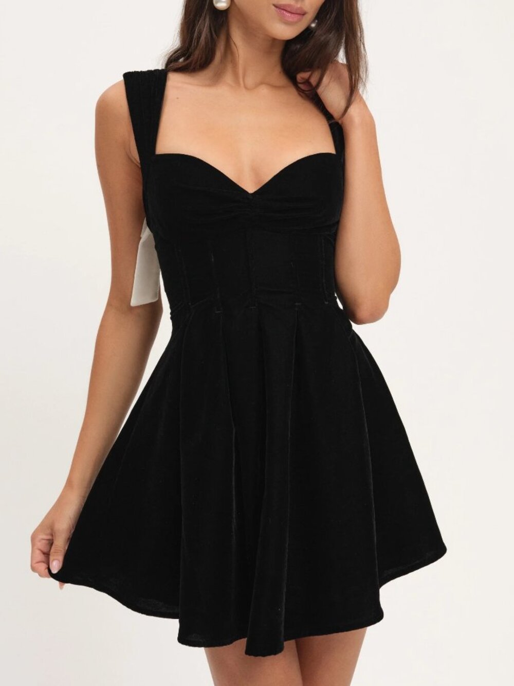 NEW $239 FOR LOVE AND LEMONS AUGUST BLACK VELVET MINI DRESS SIZE MEDIUM